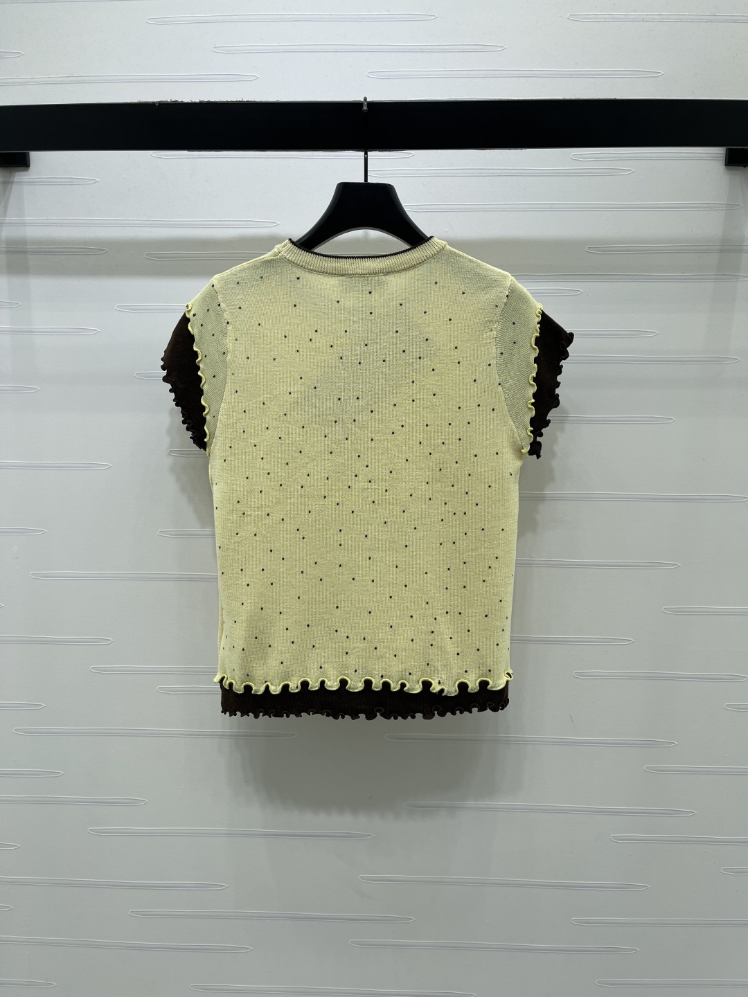 Women's short sleeves